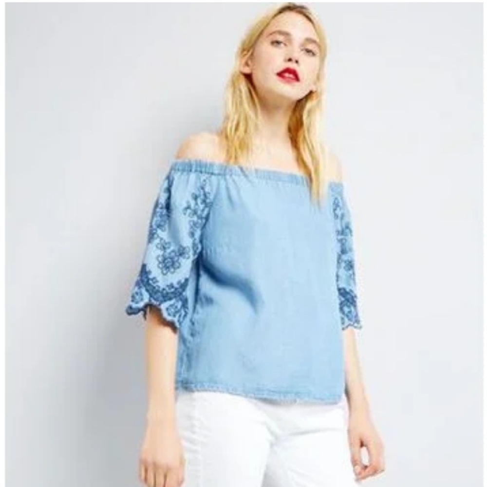 BNWOT New Look Denim Embroidered Bardot Top
